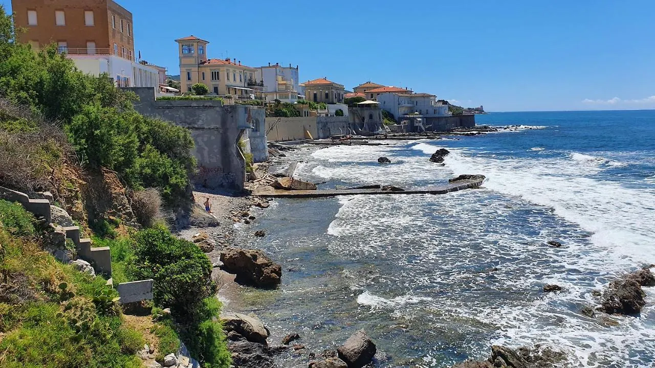 La Piccola Al Mare Apartment Livorno Italy