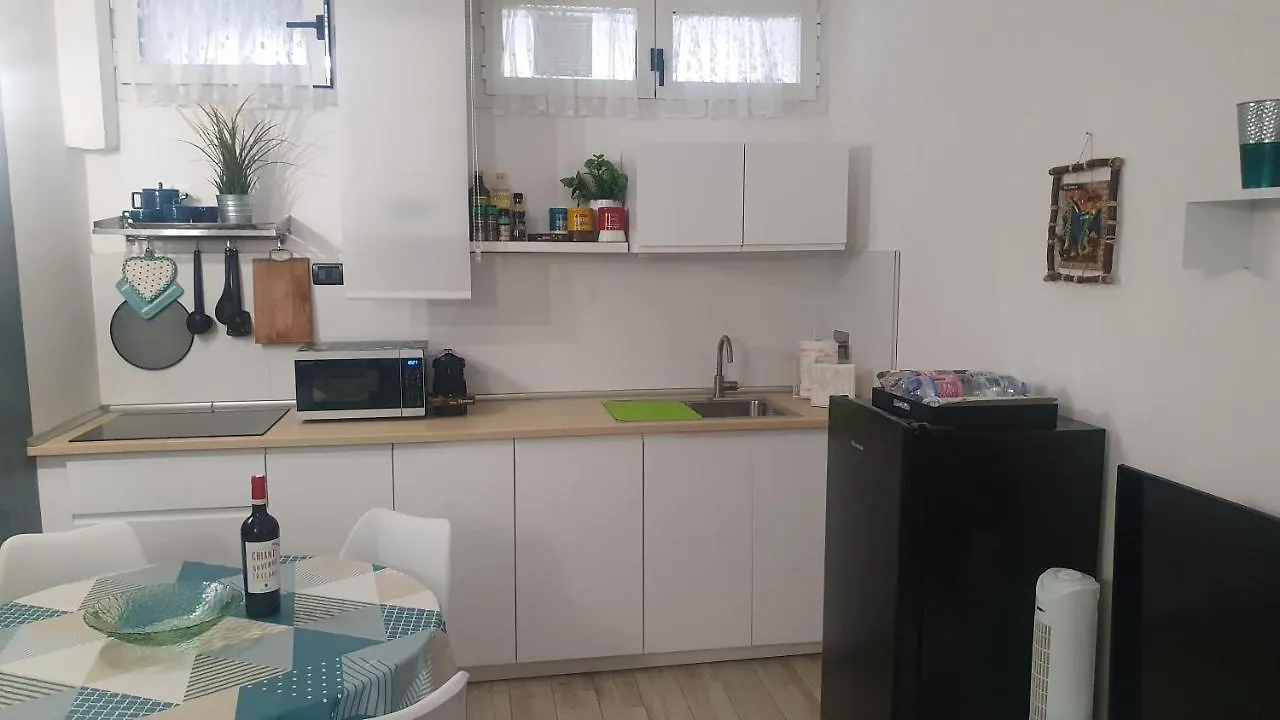 La Piccola Al Mare Apartment Livorno