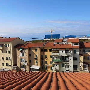 Porta A Mare, Free Parking Livorno