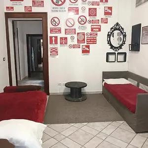 Completa Di Tutto E Anche Di Piu Livourne